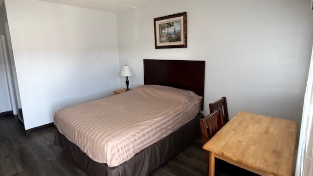 Standard Room interior detail 2